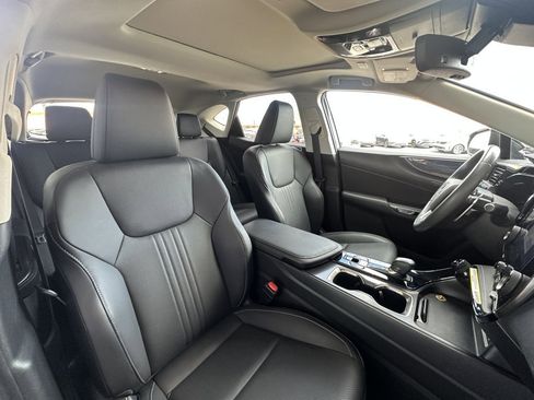 Used 2024 Lexus NX 250 FWD w/ Premium Package image 35