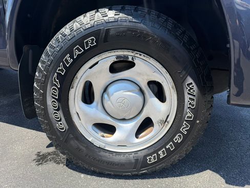 Used 2006 Toyota Tundra SR5 AWD/4WD image 34