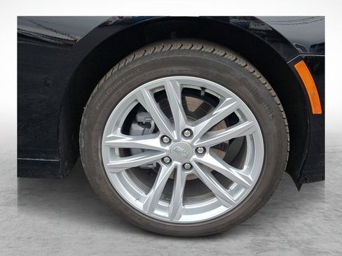 Used 2025 Cadillac CT4 Luxury image 8