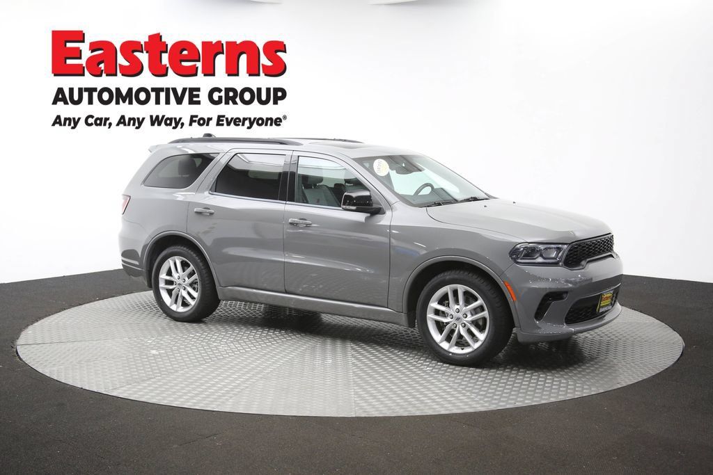 Used 2024 Dodge Durango GT RWD image 52