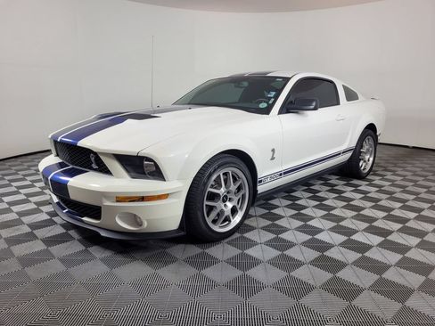 Used 2007 Ford Mustang Shelby GT500 RWD image 7