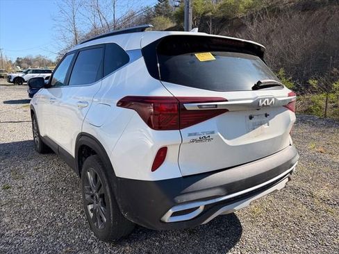Used 2023 Kia Seltos S image 8