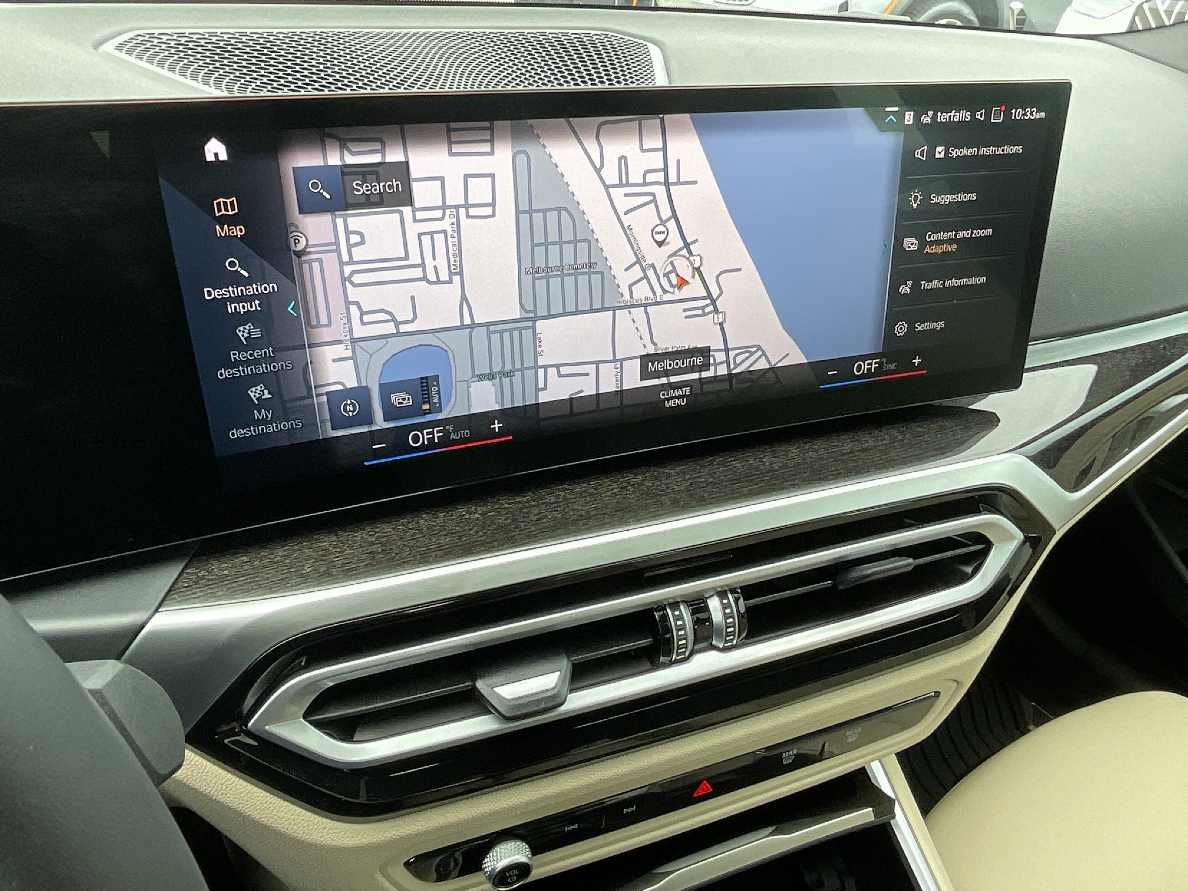 Used 2024 BMW 330i Sedan w/ Convenience Package RWD image 17