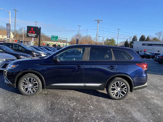 Used 2018 Mitsubishi Outlander ES video 2