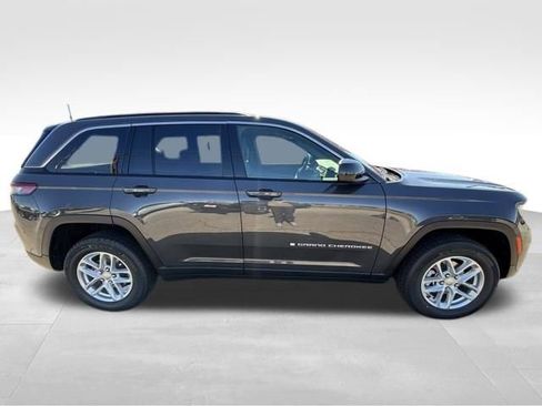 New 2026 Jeep Grand Cherokee Laredo X AWD/4WD image 7
