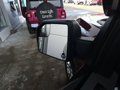 Used 2017 Ford F150 XLT w/ XTR Package image 39