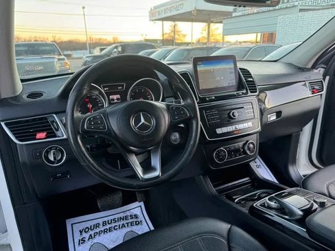 Used 2017 Mercedes-Benz GLS 450 4MATIC image 30