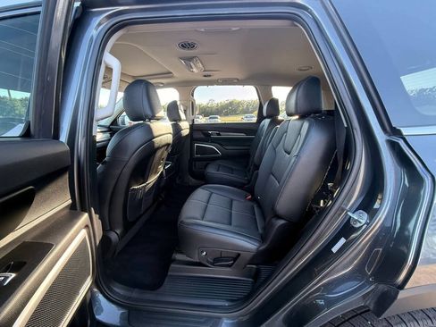 Used 2020 Kia Telluride EX w/ EX Premium Package AWD/4WD image 12
