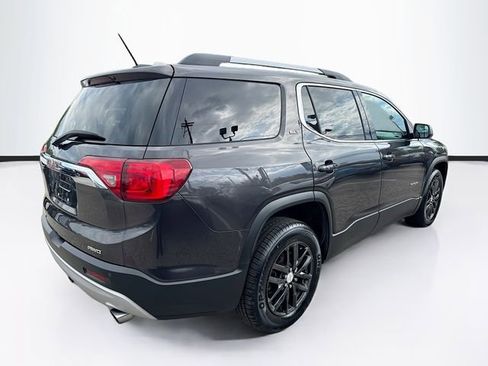 Used 2018 GMC Acadia SLT AWD/4WD image 9