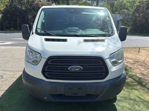 Used 2017 Ford Transit 150 XL image 2