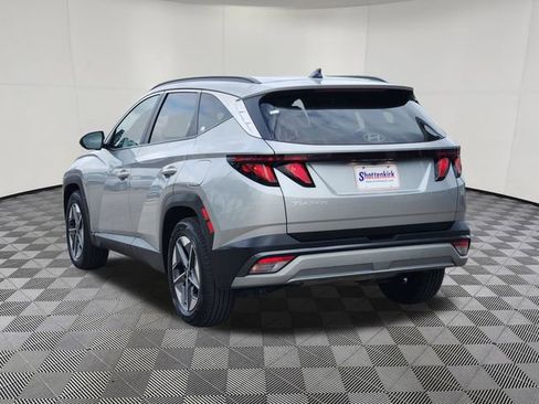 Used 2025 Hyundai Tucson SEL FWD image 3