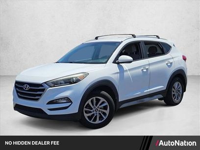 Used 2017 Hyundai Tucson SE w/ SE Popular Package 02