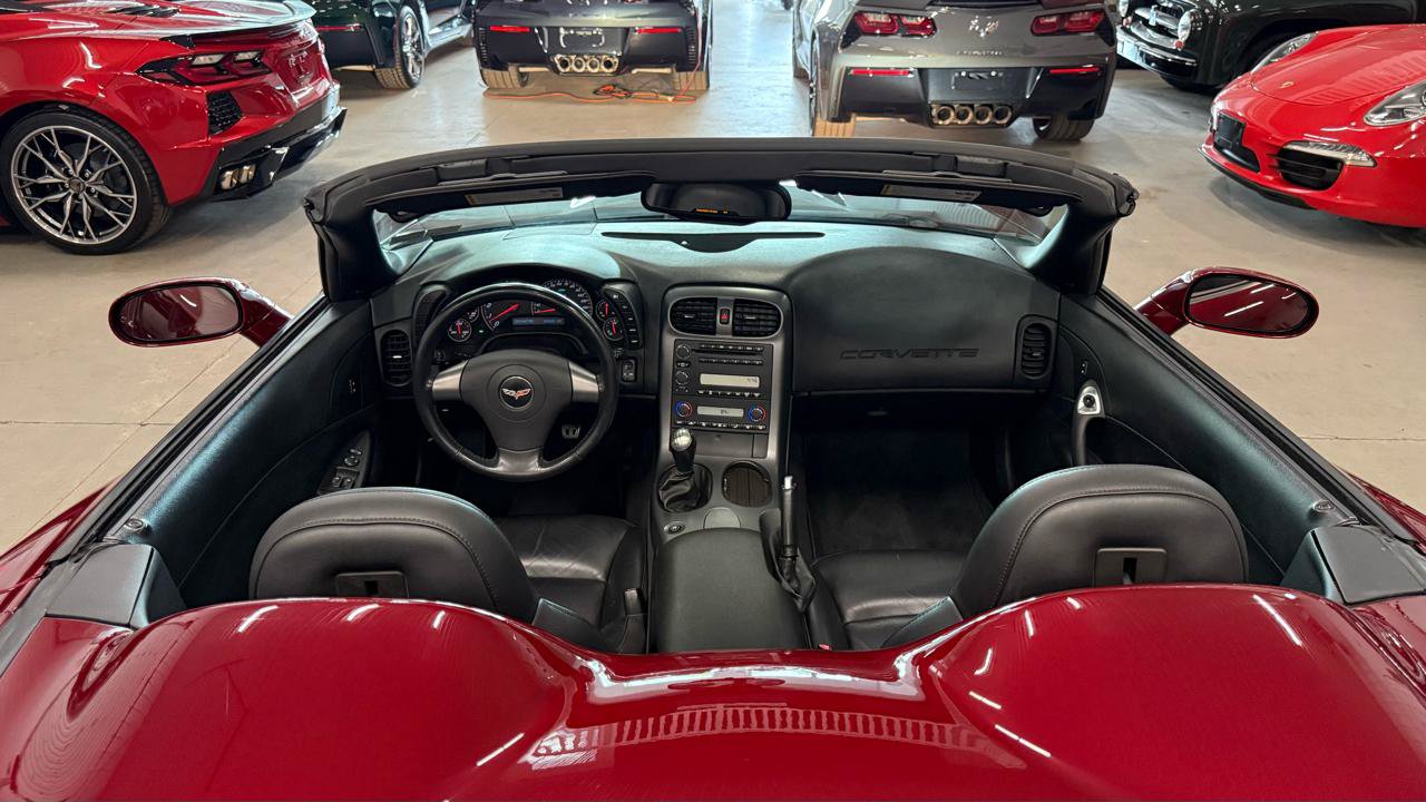 Used 2006 Chevrolet Corvette Convertible RWD image 22
