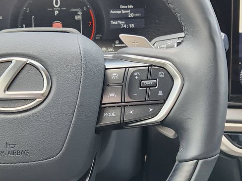 Used 2025 Lexus RX 350 Premium w/ Convenience Package FWD image 33