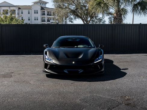 Used 2020 Ferrari F8 Tributo image 9