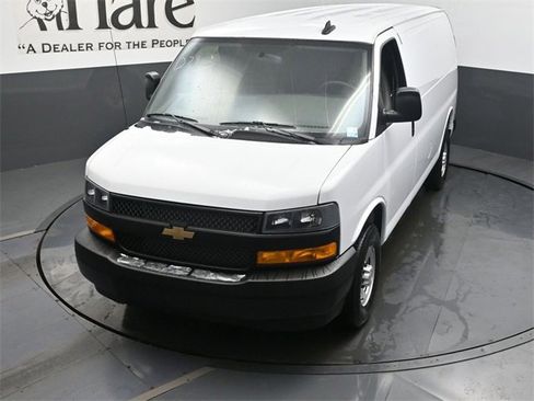 New 2025 Chevrolet Express 2500 w/ Driver Convenience Package image 24