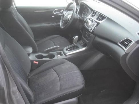Used 2018 Nissan Sentra SV image 25