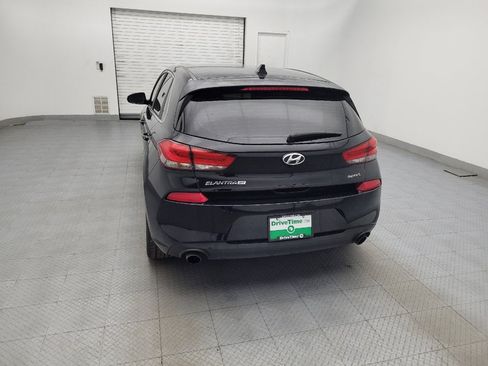 Used 2018 Hyundai Elantra GT Sport FWD image 6