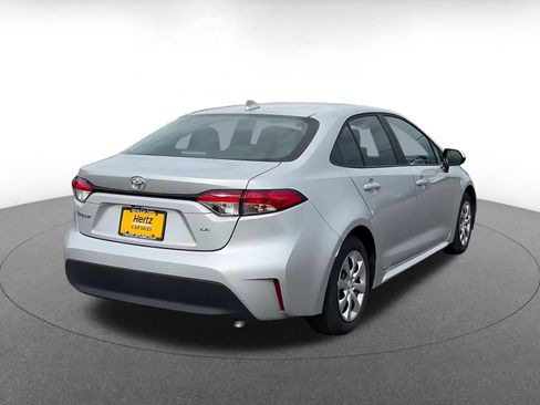Used 2025 Toyota Corolla LE FWD image 15