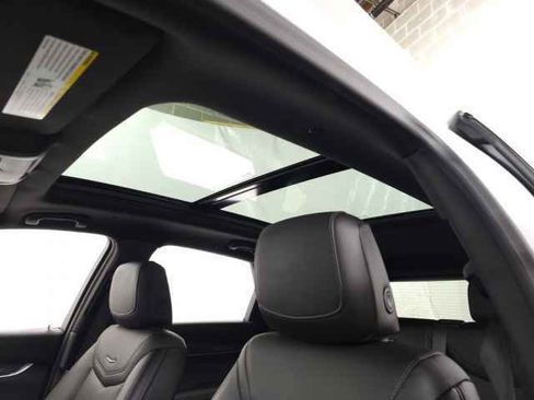 Certified 2024 Cadillac XT5 Sportv w/ Technology Package AWD/4WD image 20