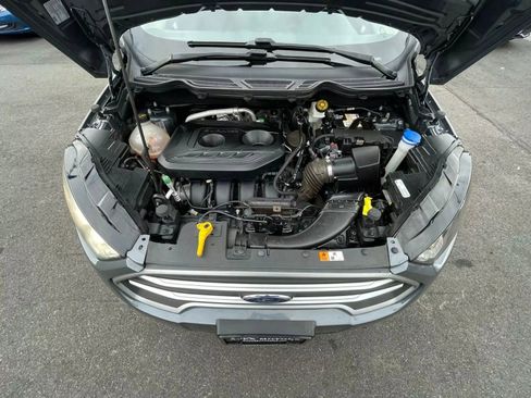 Used 2018 Ford EcoSport SE w/ SE Convenience Package image 61