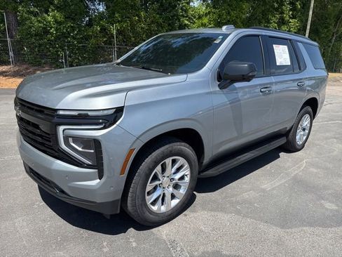 Used 2025 Chevrolet Tahoe Premier AWD/4WD image 1