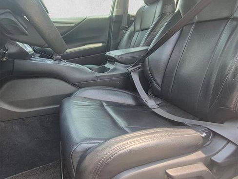 Used 2022 Subaru Outback AWD/4WD image 12