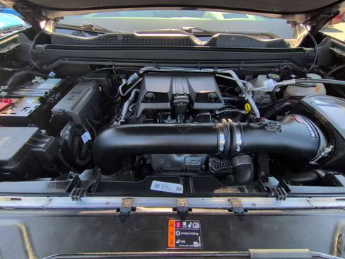 Used 2024 GMC Canyon AT4X AWD/4WD image 15
