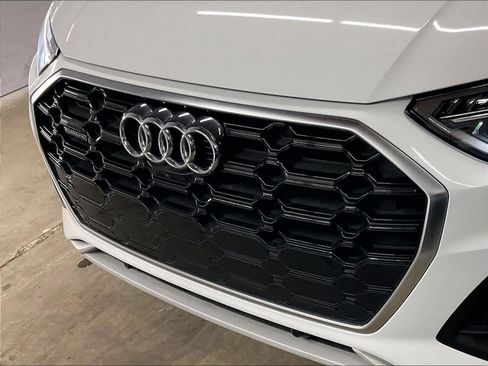 Used 2023 Audi Q5 2.0T Premium Plus w/ Premium Plus Package image 29