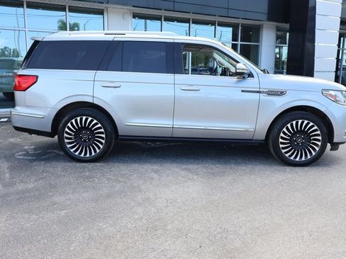 Used 2021 Lincoln Navigator Black Label AWD/4WD image 8