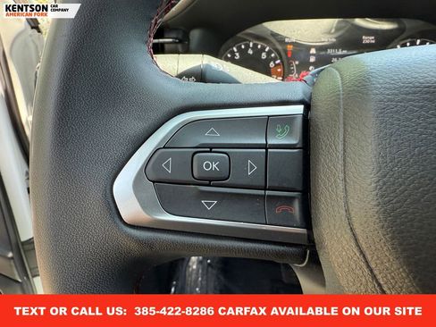 Used 2023 Jeep Compass Trailhawk image 20