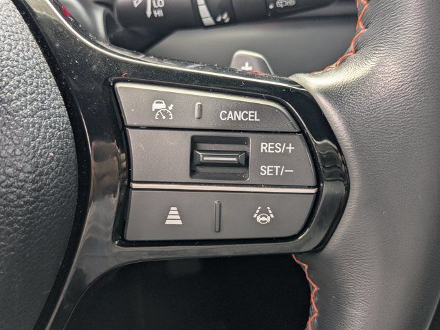 Used 2025 Honda Pilot Sport image 25