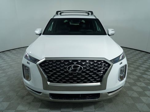 Used 2022 Hyundai Palisade Calligraphy FWD image 3