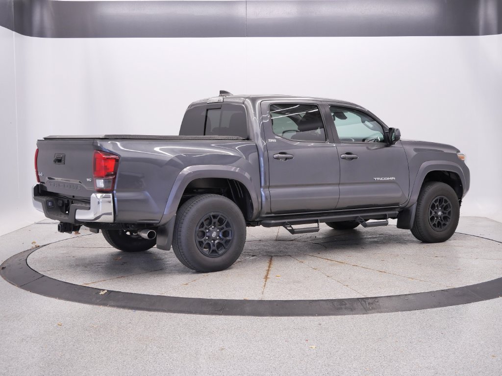 Used 2021 Toyota Tacoma SR5 AWD/4WD image 6