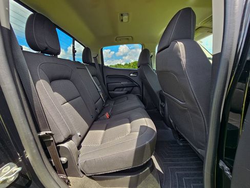 Used 2018 GMC Canyon SLE w/ Nightfall Edition AWD/4WD image 33