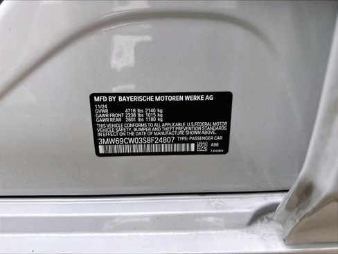 Used 2025 BMW 330i Sedan w/ Convenience Package RWD image 33