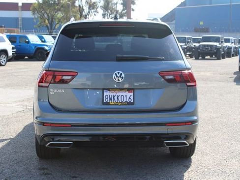 Used 2021 Volkswagen Tiguan SE R-Line FWD image 4