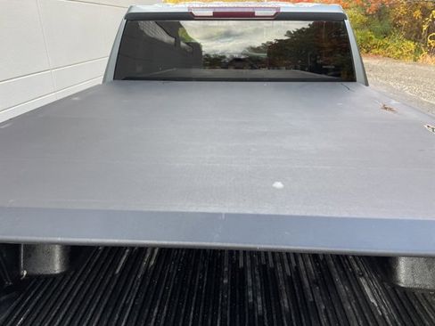 Used 2019 Chevrolet Silverado 1500 LT Trail Boss image 10