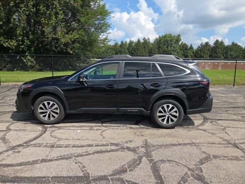 Used 2024 Subaru Outback Premium w/ Popular Package #1A AWD/4WD image 14