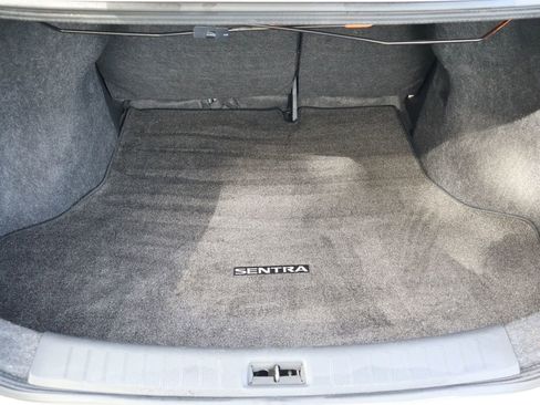 Used 2015 Nissan Sentra S image 15