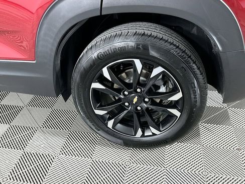 Used 2023 Chevrolet TrailBlazer LT image 36