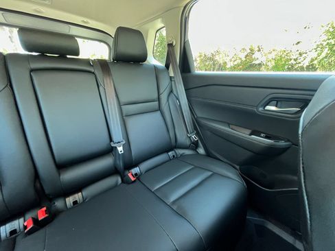 Used 2026 Nissan Rogue SL AWD/4WD image 40