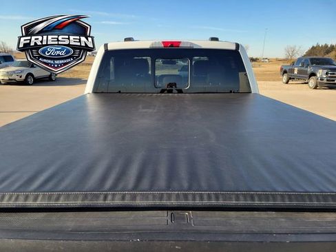 Used 2021 Ford F150 Lariat w/ Equipment Group 502A High image 8