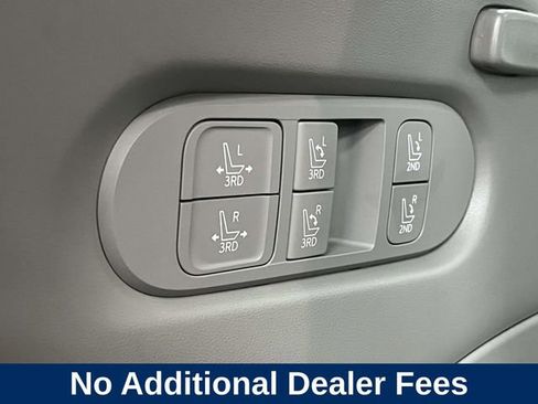 Used 2026 Hyundai Palisade Limited FWD image 25