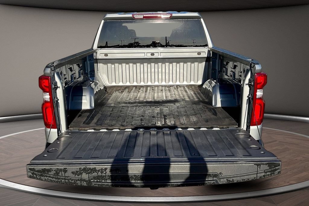 Used 2023 Chevrolet Silverado 1500 RST RWD image 10