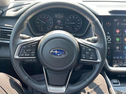 Used 2025 Subaru Outback Limited AWD/4WD image 14