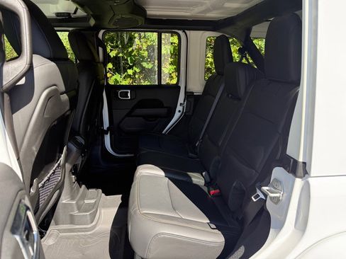 New 2025 Jeep Wrangler Unlimited Sahara image 15