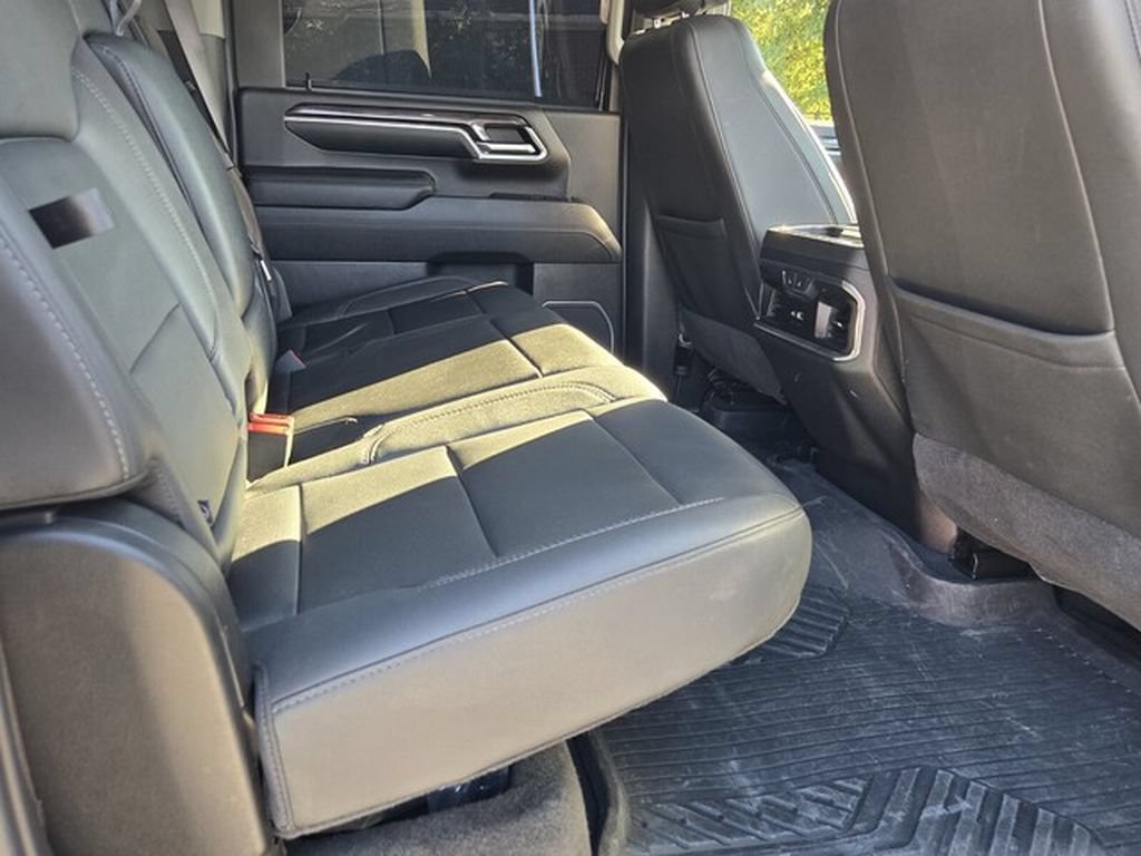 Used 2024 Chevrolet Silverado 2500 LTZ w/ LTZ Plus Package AWD/4WD image 14
