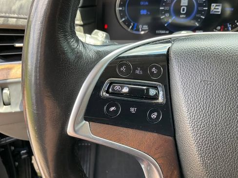 Used 2019 Cadillac Escalade Premium Luxury AWD/4WD image 12