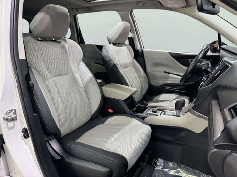 Used 2023 Subaru Forester Premium AWD/4WD image 41
